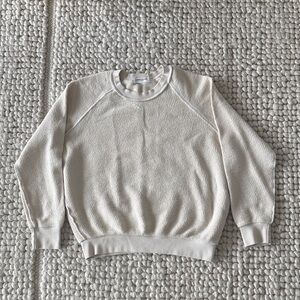 Perfectwhitetee Women’s Cream Sweater size Small